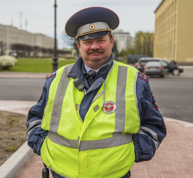 Сотрудники ДПС